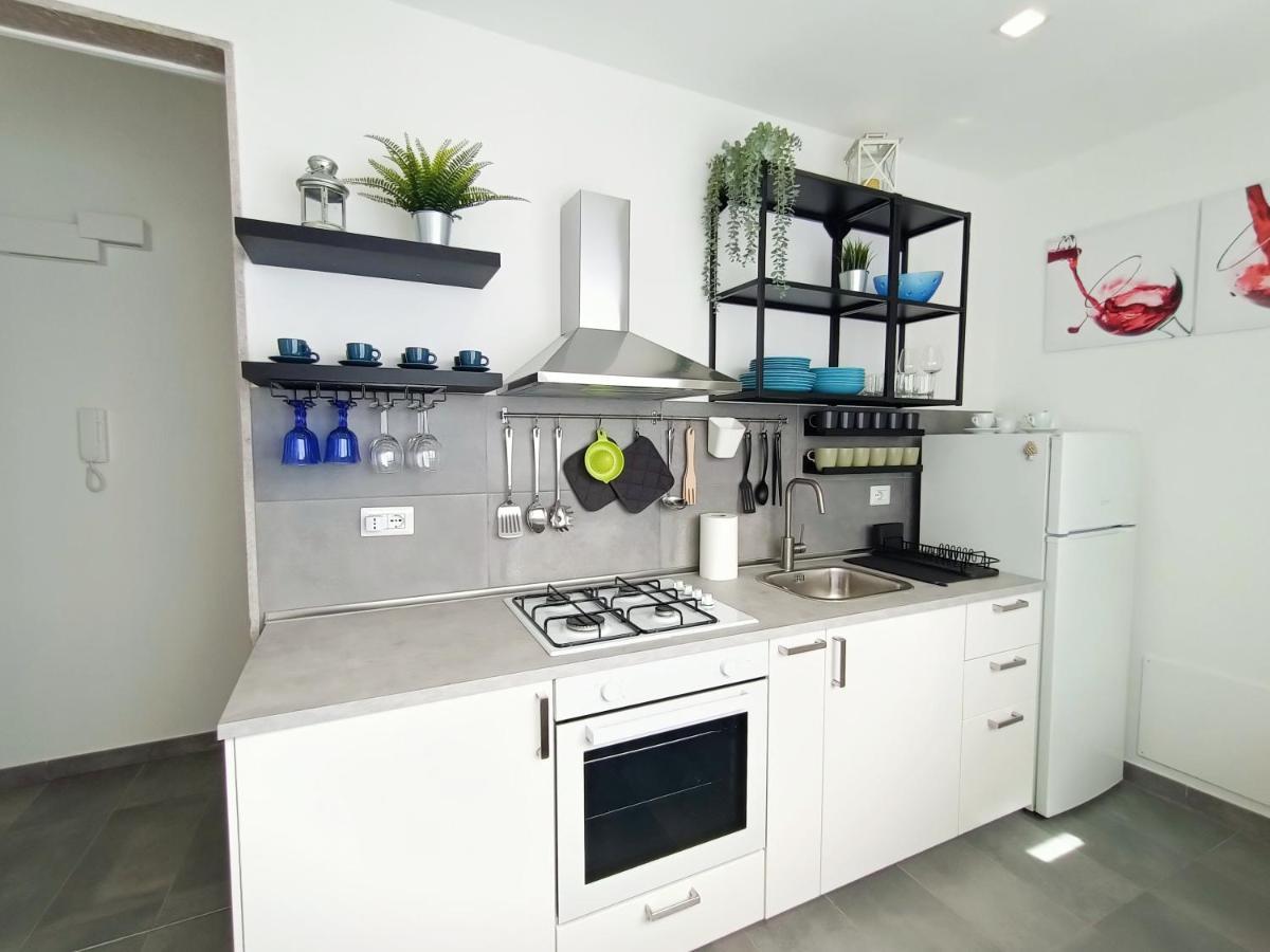 Orto Limoni Apartment - Quadrilocale Catania Centro Buitenkant foto